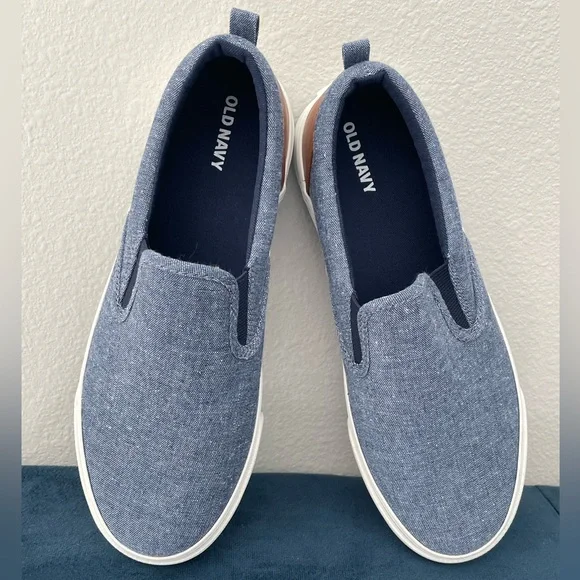 Old Navy Kids Loafers • Denim • Size 5 - Picture 4 of 9